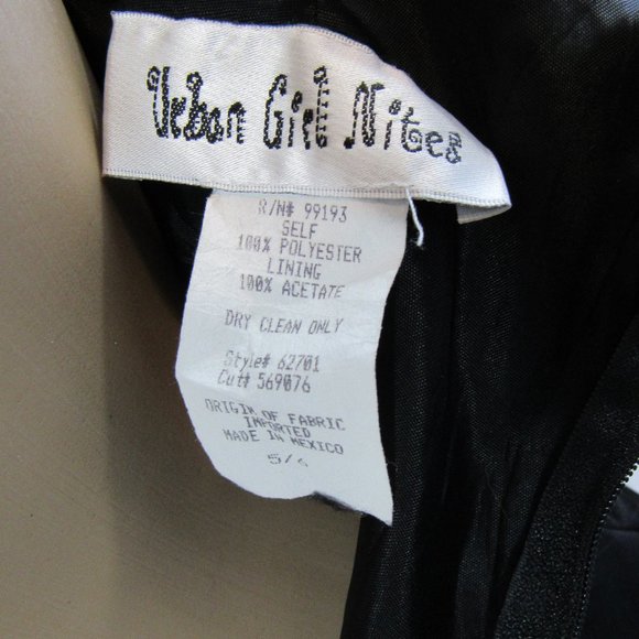 Urban Girl Nites Black Cocktail Party Dress - Above the Knee, Halter - Size 5-6 - Picture 7 of 9